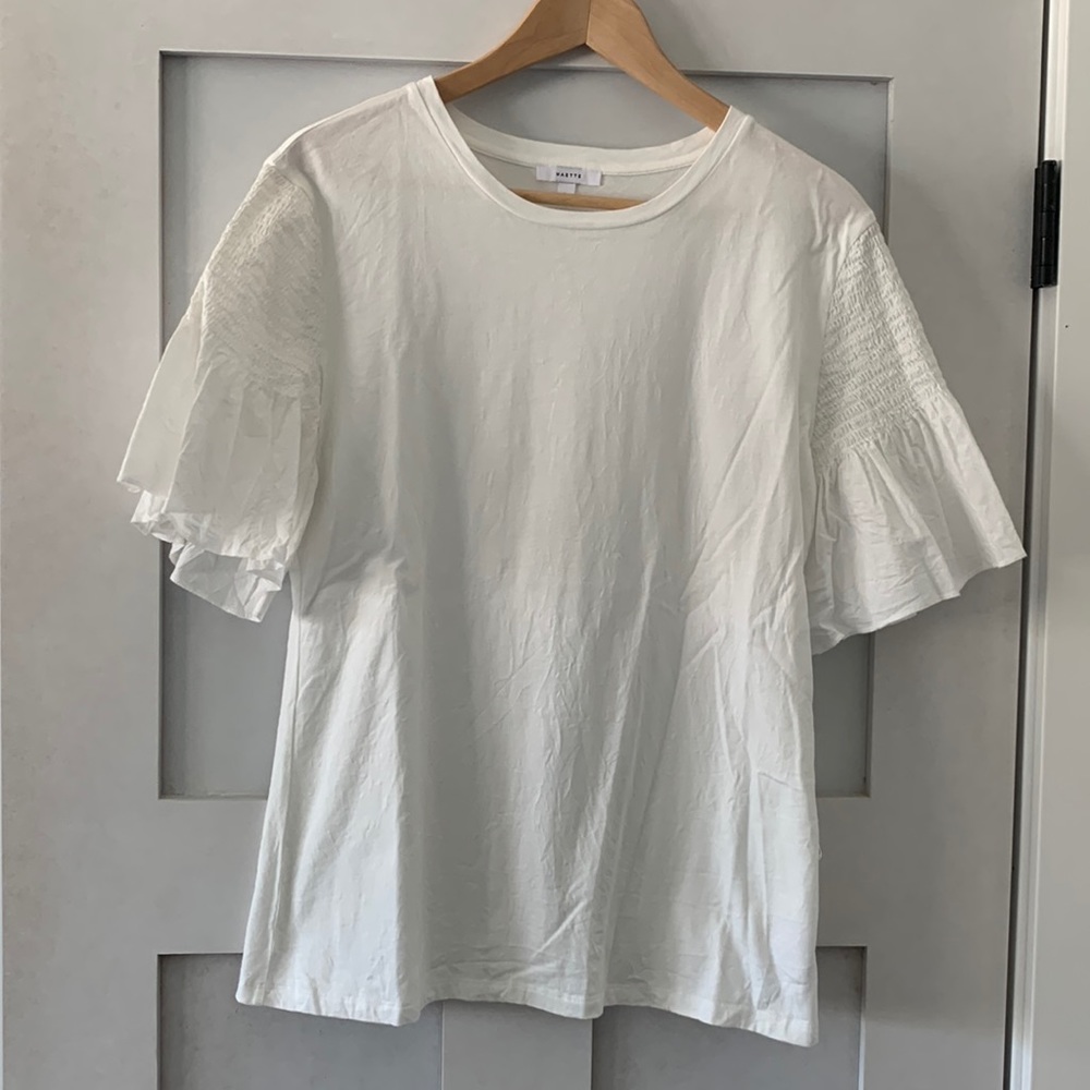 Maette White Tee with smocked and flutter sleeve Size Large